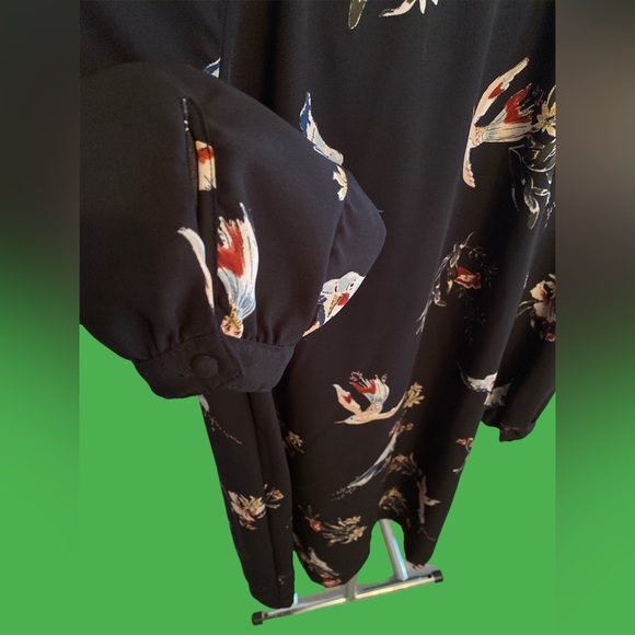 H&M - Picture 3 of 3